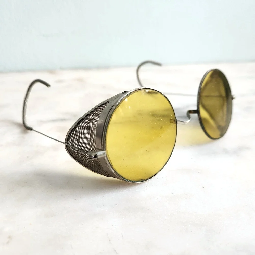 Antique‎ Safety Goggles Yellow Glass Round Metal Mesh Side Shields